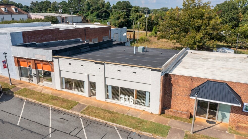 316 W Main St, Manchester, GA à vendre - Photo du bâtiment - Image 3 de 20