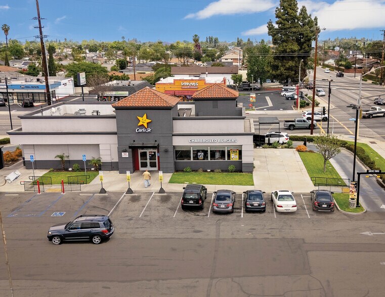 10148 Rosecrans Ave, Bellflower, CA à vendre - Photo du bâtiment - Image 2 de 7