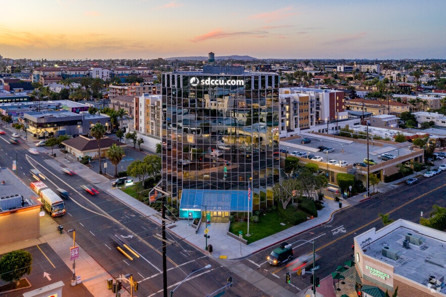 3180 University Ave, San Diego, CA à louer - Aérien - Image 3 de 6