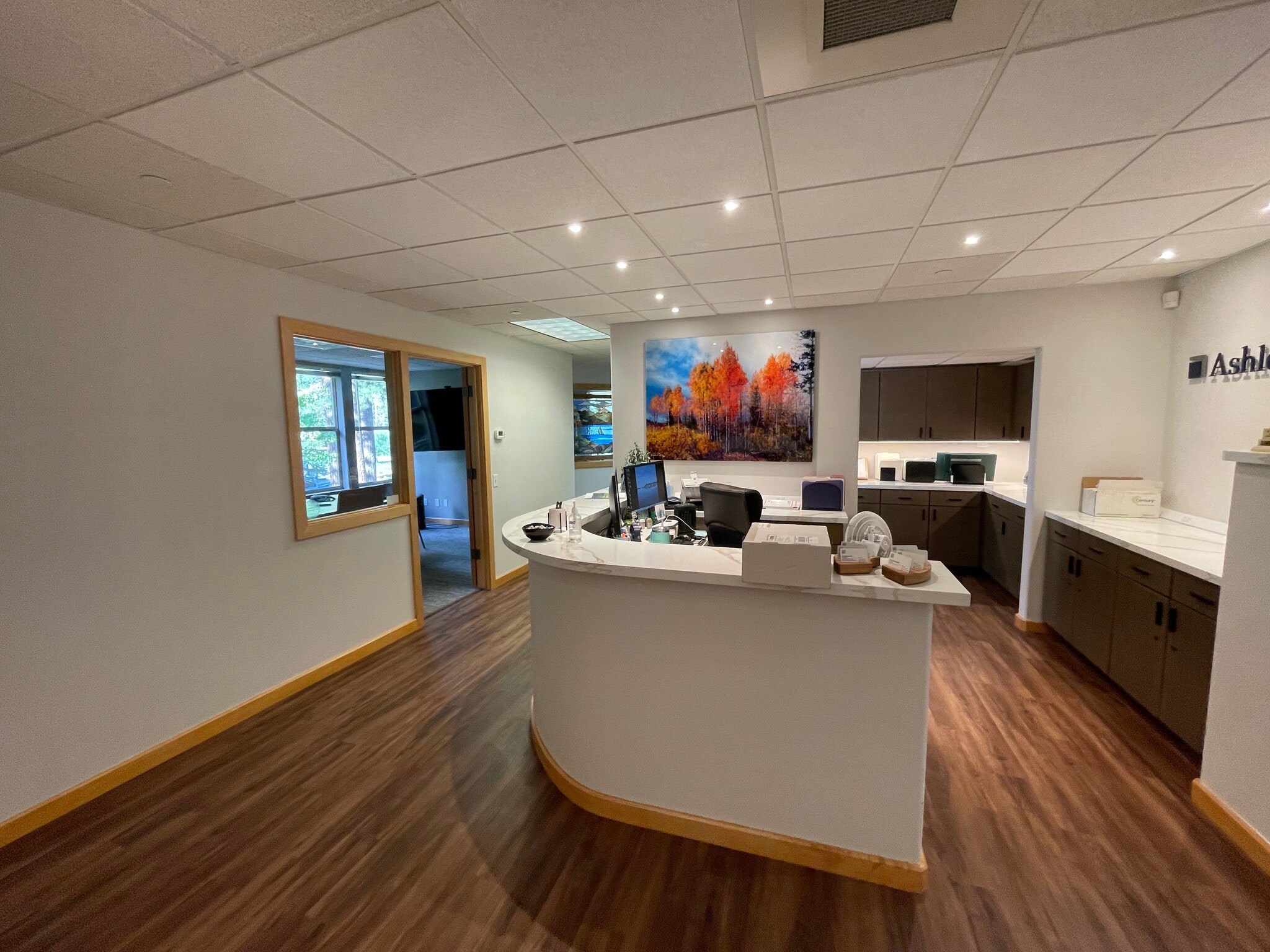 937 Tahoe Blvd, Incline Village, NV for lease Interior Photo- Image 1 of 11