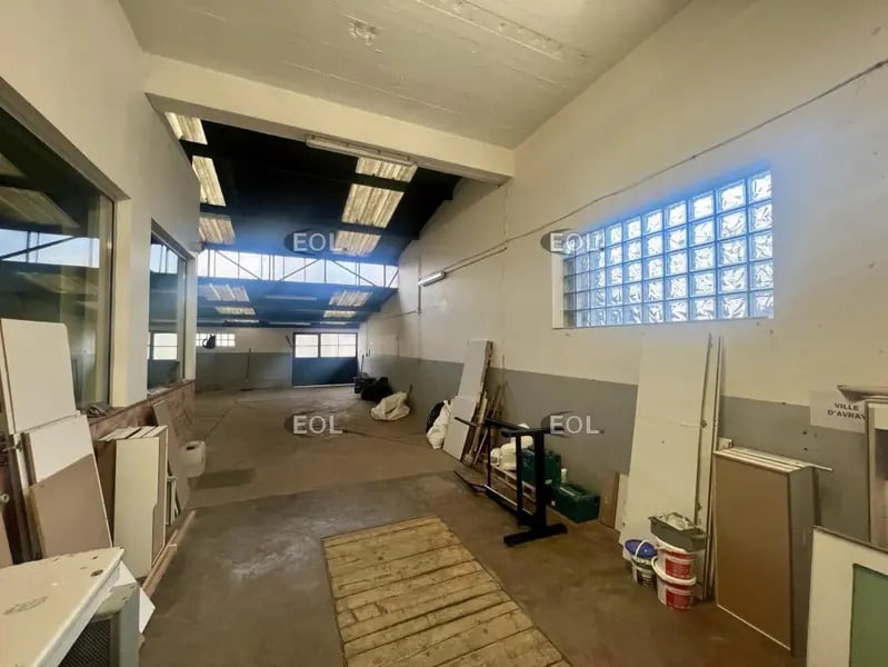Office in Clichy-sous-Bois for sale Interior Photo- Image 1 of 19