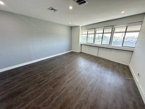 291 S La Cienega Blvd, Beverly Hills, CA for lease Interior Photo- Image 1 of 1