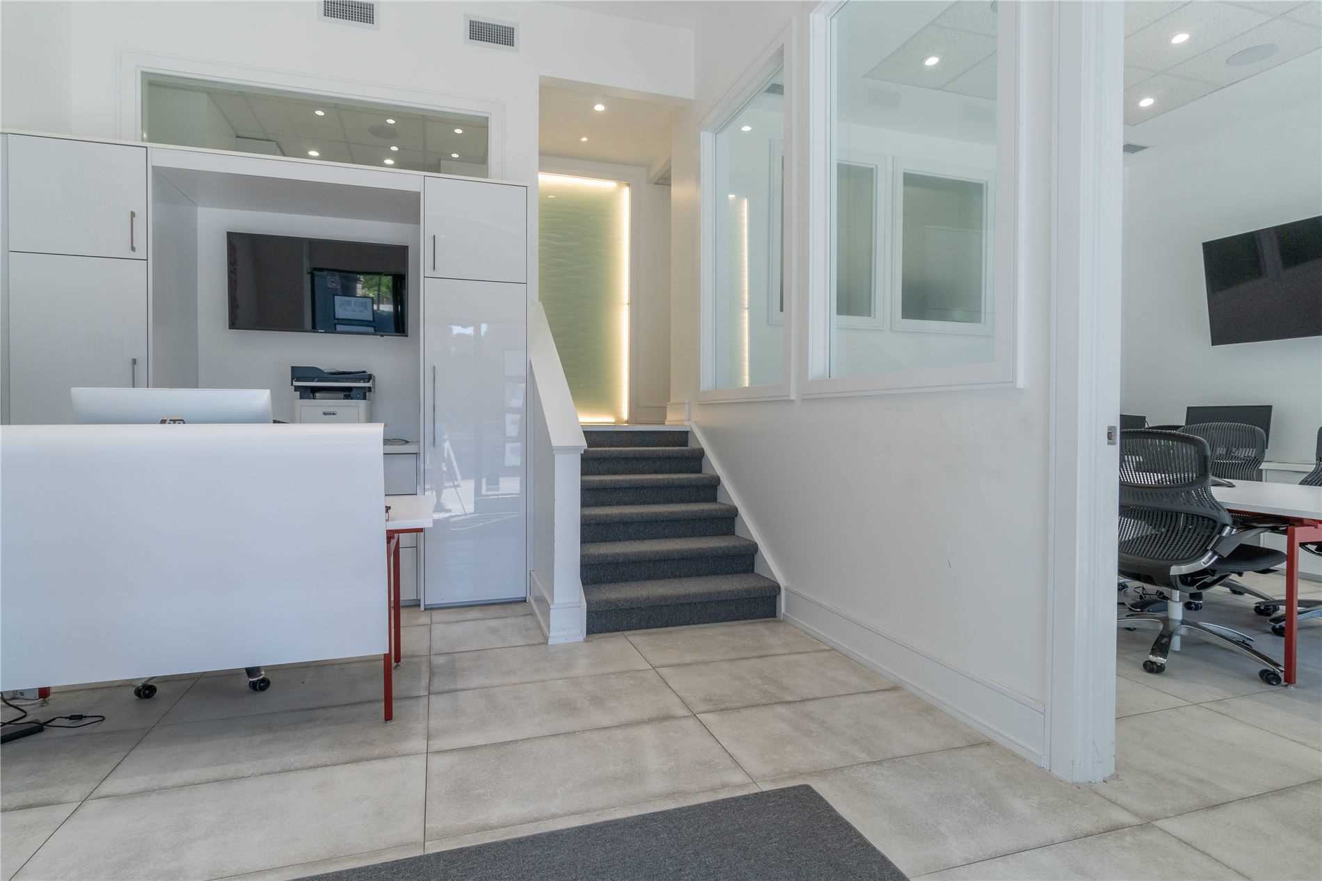 909-927 Yonge St, Toronto, ON for sale Interior Photo- Image 1 of 1