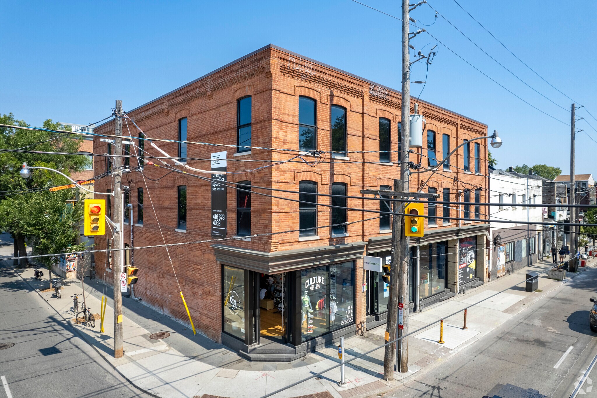 972-978 Queen St E, Toronto, ON for lease Building Photo- Image 1 of 4