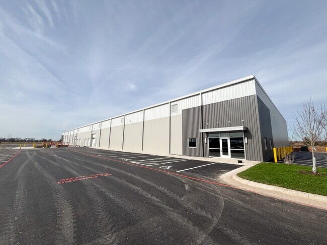 Plus de détails pour 3135 Hankins Rd, Republic, MO - Industriel à louer