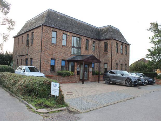 54 Queen St, Horsham for lease Building Photo- Image 1 of 5