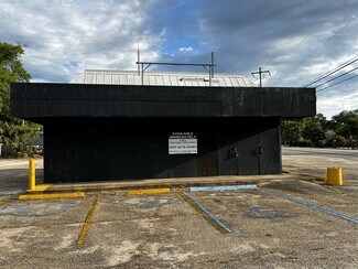 Plus de détails pour 4010 Barrancas Ave, Pensacola, FL - Commerce de détail à vendre