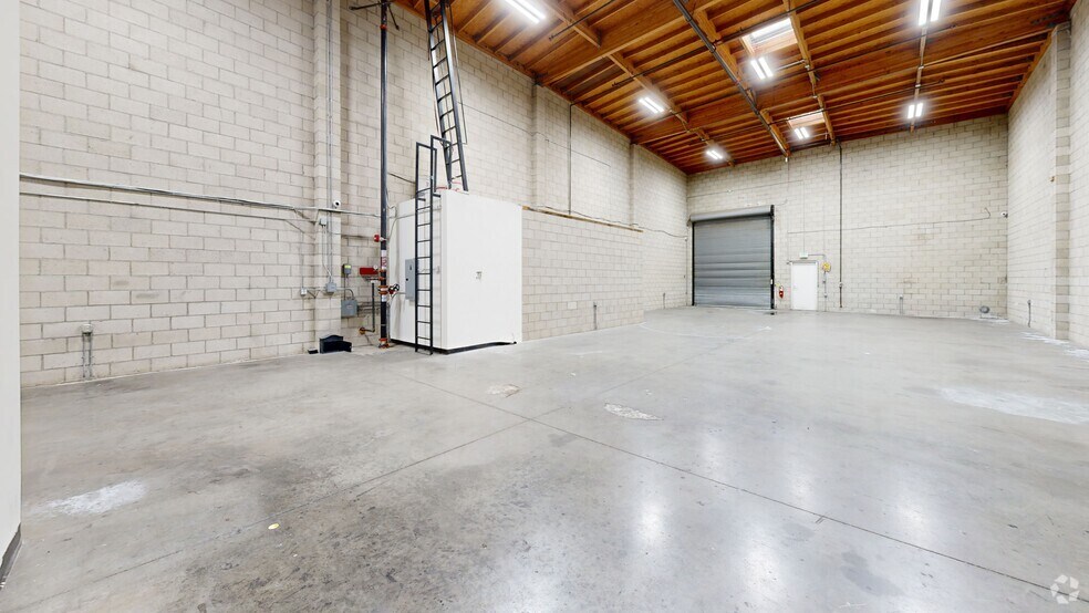 5148 Bleecker St, Baldwin Park, CA à vendre - Numérisation 3D de Matterport - Image 2 de 18