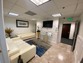 9025 Wilshire Blvd, Beverly Hills, CA for lease Interior Photo- Image 1 of 2