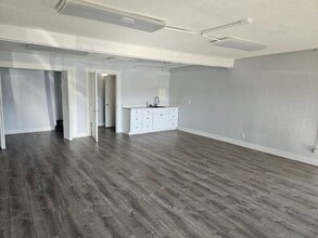 101-115 Scotts Valley Rd, Santa Cruz, CA for lease Interior Photo- Image 2 of 4