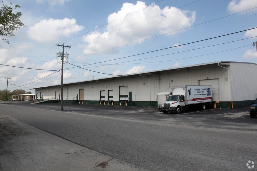 2610 Mine and Mill Rd, Lakeland, FL for lease - Building Photo - Image 2 of 2