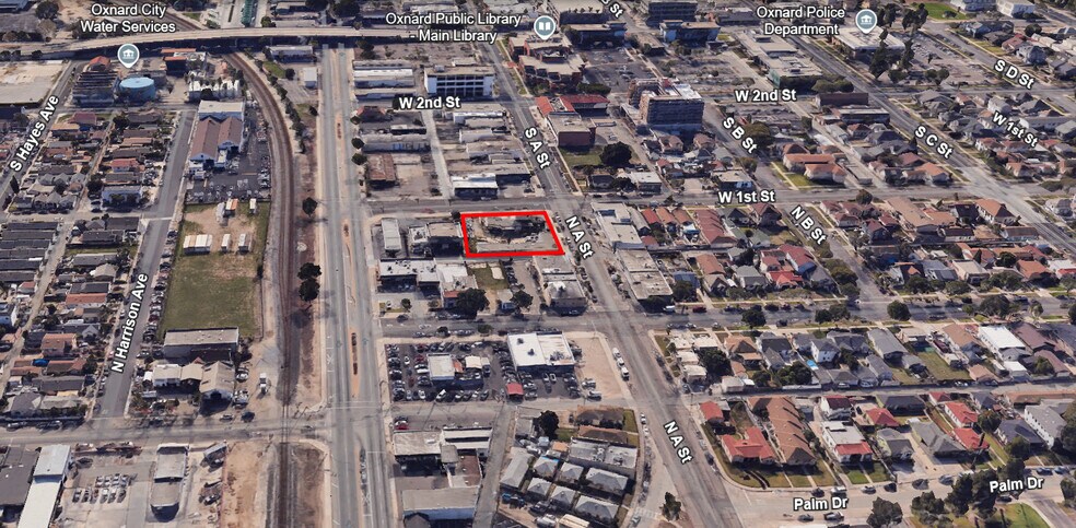 137 W 1st St, Oxnard, CA à vendre - Photo du bâtiment - Image 3 de 8