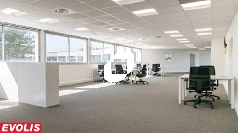 Office in Mérignac for lease Interior Photo- Image 1 of 8