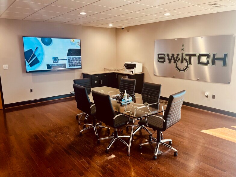 297 W Valley Ave, Birmingham, AL à louer - Photo intérieure - Image 3 de 5