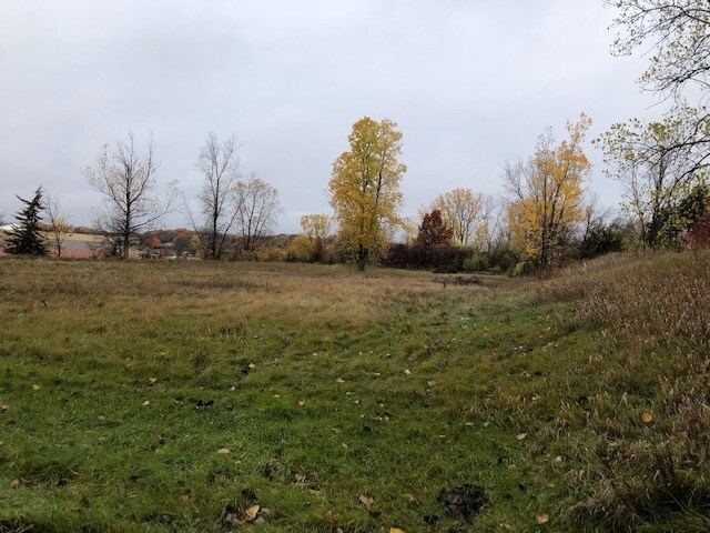 3801-SE Lake Eastbrook Blvd, Grand Rapids, MI for sale - Building Photo - Image 2 of 5