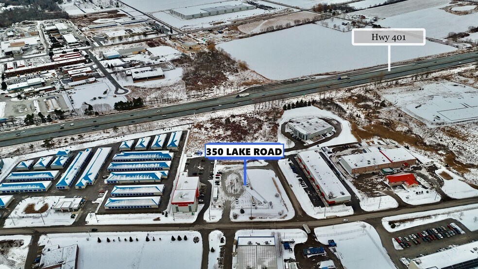 350 Lake Rd, Bowmanville, ON à vendre - Photo principale - Image 1 de 14