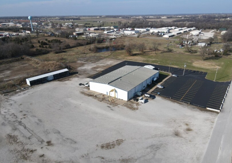 302 Thunder Rd, Duenweg, MO à vendre - Photo du bâtiment - Image 2 de 8