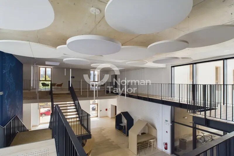 Office in Montpellier for lease - Interior Photo - Image 2 of 12