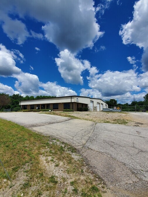 2998 Paul Dr, Elkhart, IN à louer Photo du bâtiment- Image 1 de 13