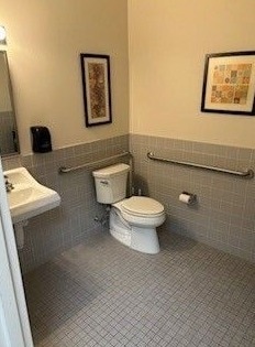 1646 W Chester Pike, West Chester, PA for lease Interior Photo- Image 1 of 6