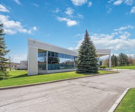 2260-2300 Walkley Rd, Ottawa, ON for lease Building Photo- Image 1 of 10