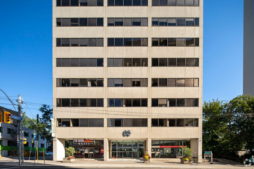60 St Clair Av E, Toronto, ON à louer - Photo du bâtiment - Image 2 de 2