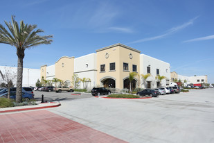 4910 Azusa Canyon Rd, Irwindale CA - Entrepôt