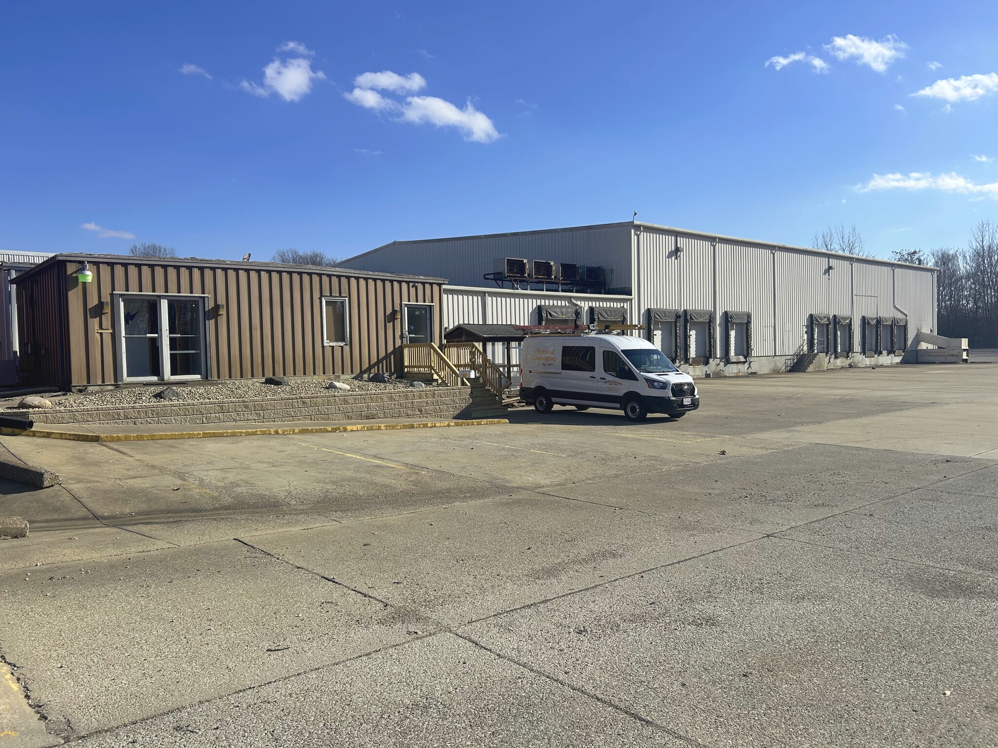 1536 E Fairchild St, Danville, IL for lease Primary Photo- Image 1 of 6