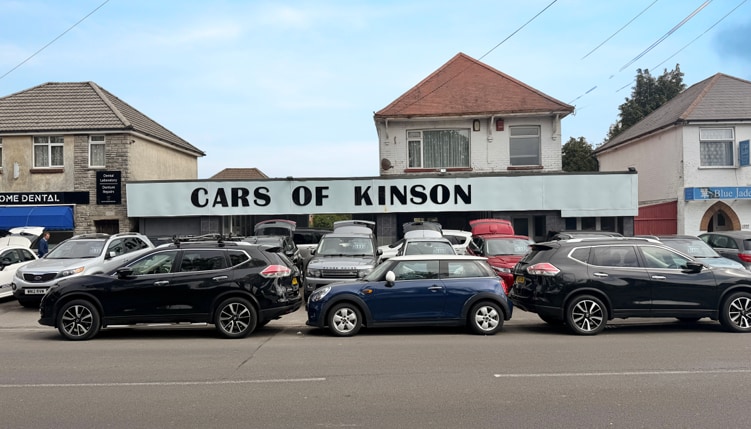 1529-1529A Wimborne Rd, Bournemouth for lease - Primary Photo - Image 1 of 3