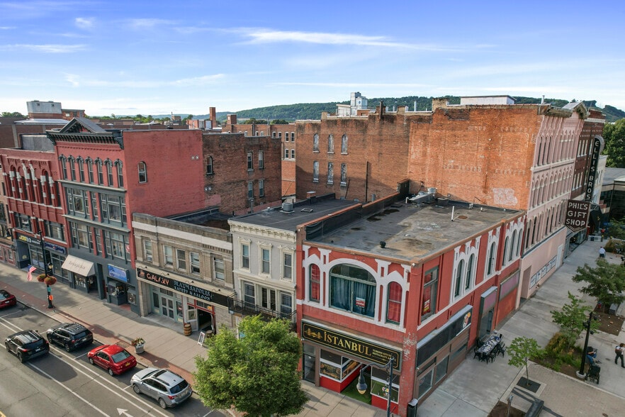 41 Court St, Binghamton, NY à vendre - Photo du bâtiment - Image 3 de 35