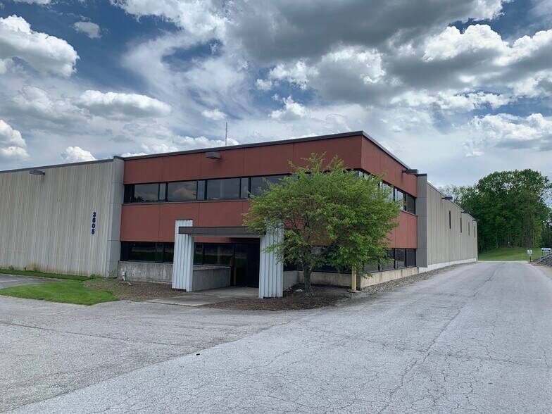 3605 Independence Dr, Fort Wayne, IN à louer - Photo du bâtiment - Image 2 de 12