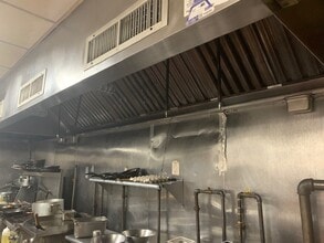 170 Smith St, Brooklyn, NY for lease Interior Photo- Image 2 of 3