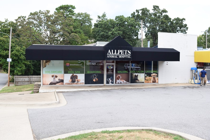 2102 N Mckinley St, Little Rock, AR for lease - Building Photo - Image 3 of 5