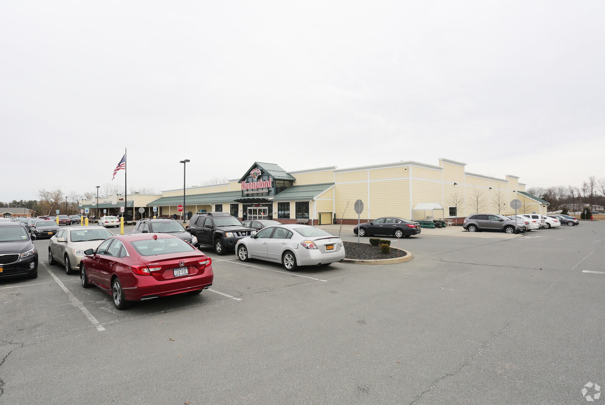 43 Round Lake Rd, Ballston Lake, NY for lease Primary Photo- Image 1 of 16