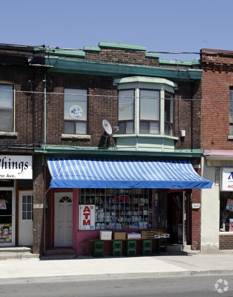 821 Lansdowne Ave, Toronto, ON à vendre - Photo principale - Image 1 de 1