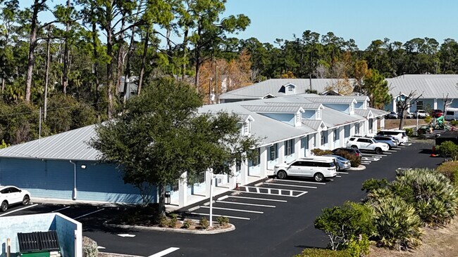 More details for 942 Tamiami Trl, Port Charlotte, FL - Office for Lease