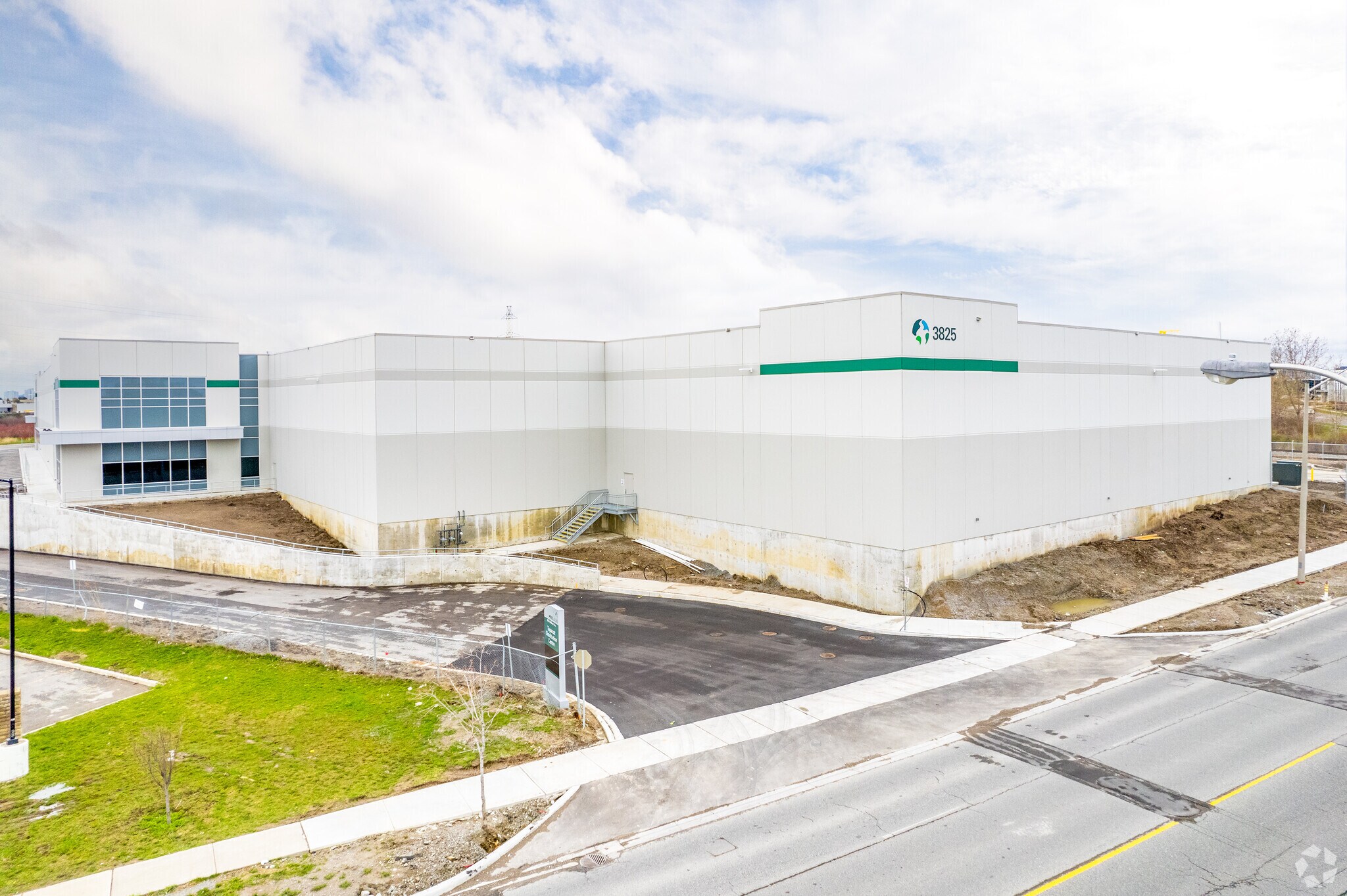 3825 McNicoll Ave, Toronto, ON for sale Primary Photo- Image 1 of 1