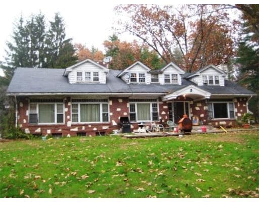12-R Jackielyn Cir, Granby, MA for sale Primary Photo- Image 1 of 5