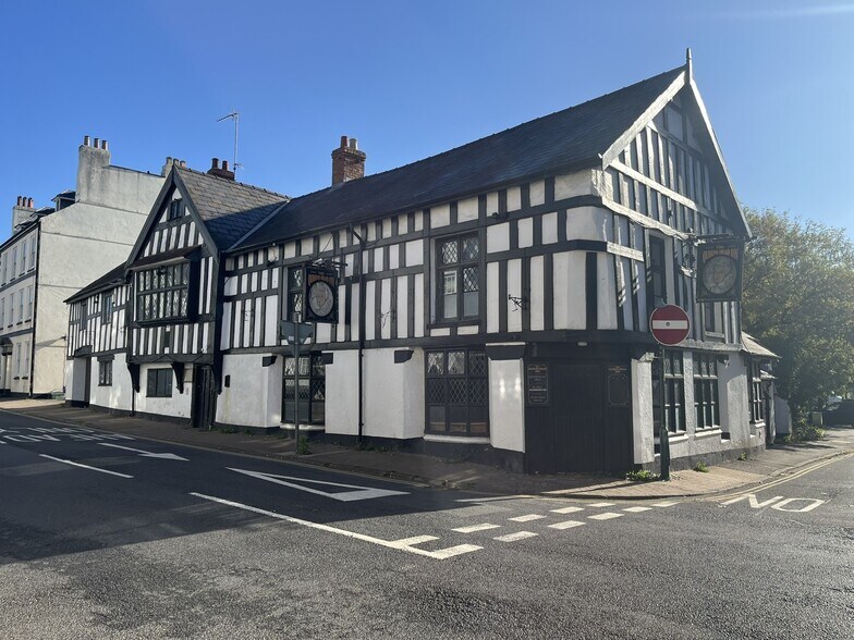 St James St, Monmouth à vendre - Photo du bâtiment - Image 1 de 6