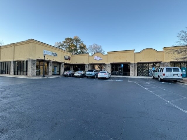 40 SE Dodd St, Marietta, GA à louer - Photo du bâtiment - Image 3 de 16