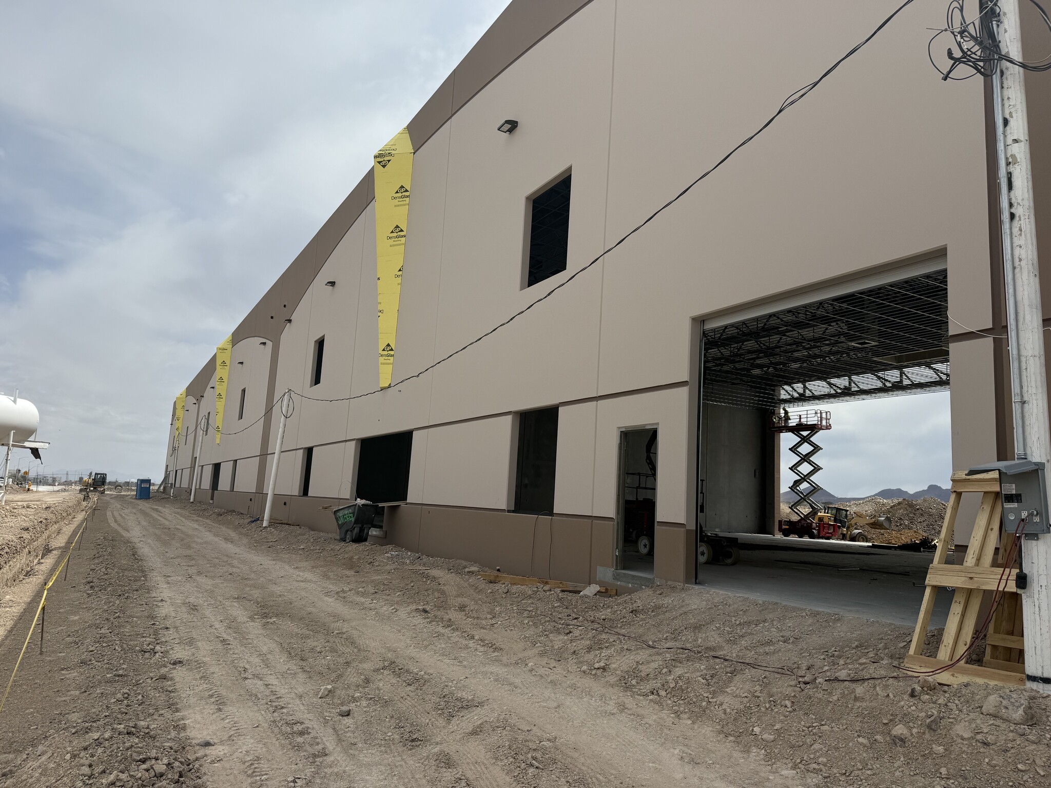 1180 - 1300 JetStar Ave. Ave, Henderson, NV for lease Construction Photo- Image 1 of 5