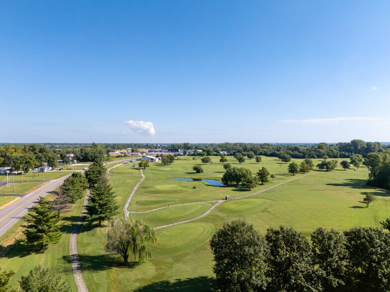 3500 Kingshighway, East Saint Louis, IL à vendre - Photo du bâtiment - Image 3 de 58