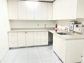 44215 15th St W, Lancaster, CA à louer Photo intérieure- Image 2 de 6