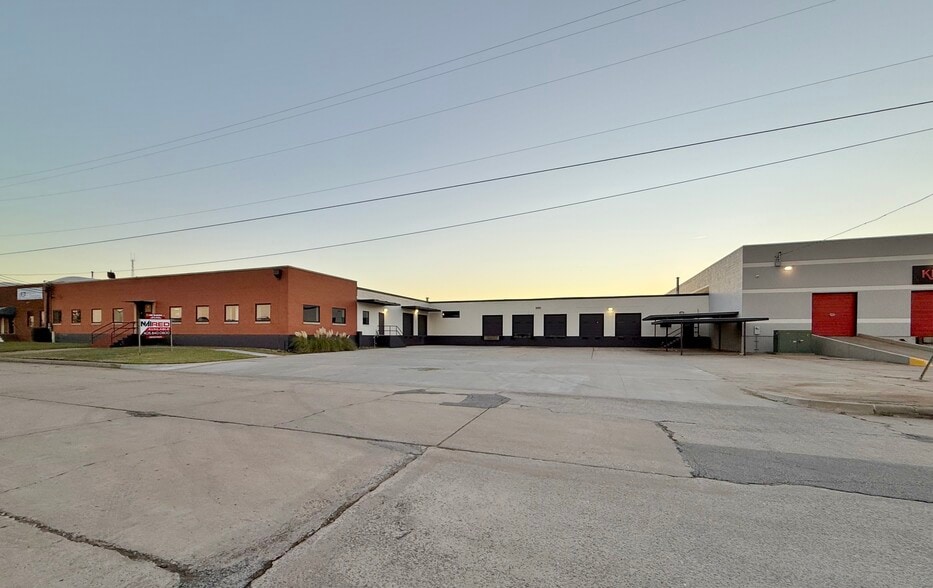 4600 N Cooper Ave, Oklahoma City, OK à louer - Photo du bâtiment - Image 1 de 9