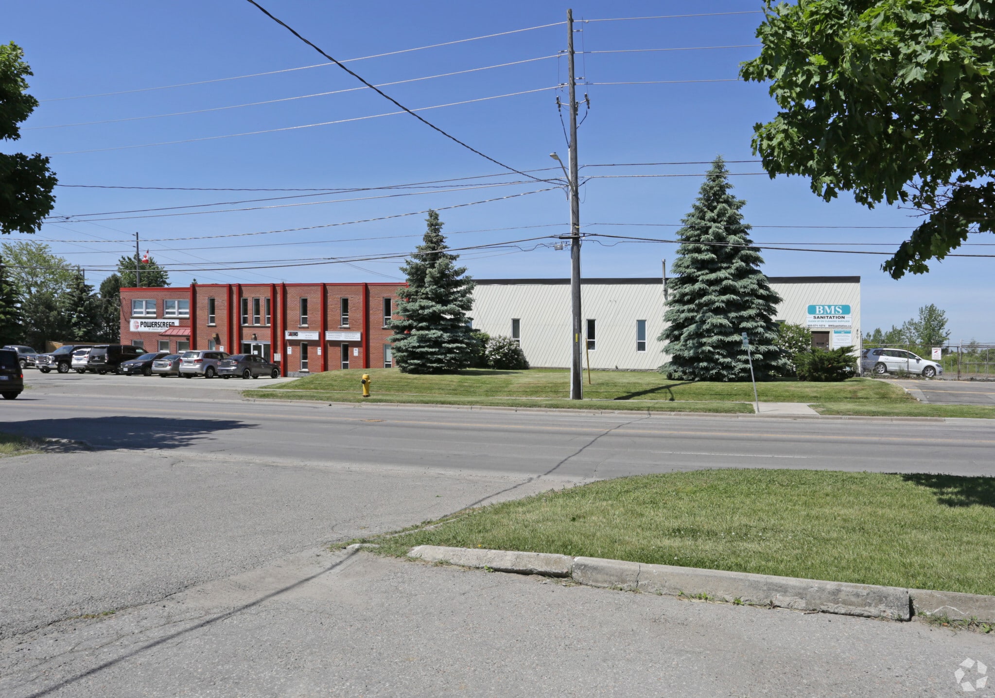 800 Farewell St, Oshawa, ON à vendre Photo principale- Image 1 de 1