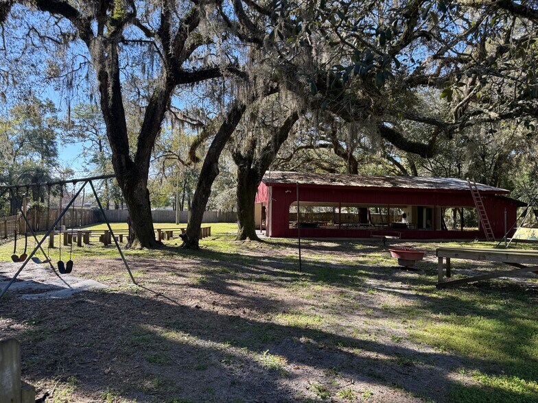 7117 Crane Ave, Jacksonville, FL à vendre - Photo du bâtiment - Image 3 de 12