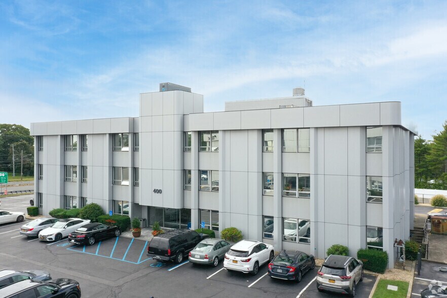 400 Jericho Tpke, Jericho, NY à louer - Photo principale - Image 1 de 20