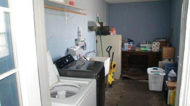 2751 E Marshall St, Charleston, MO for sale - Building Photo - Image 3 of 28