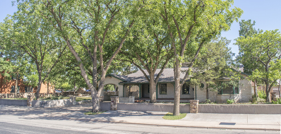 3409 19th St, Lubbock, TX à louer - Photo du bâtiment - Image 3 de 17