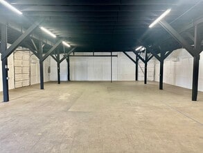 200-232 W New Braunfels St, Seguin, TX à louer Photo intérieure- Image 1 de 16